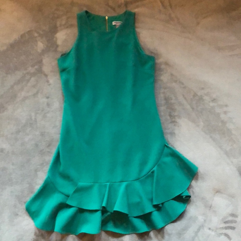 Chelsea 28 Fitted Green Dress